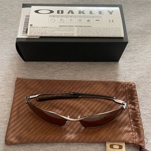 Oakley Whisper Sunglasses- Tungsten with Prizm Lenses
